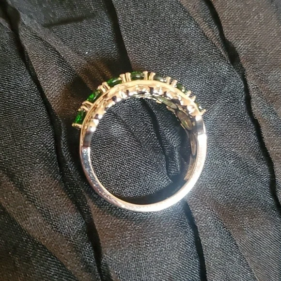 Chrome Diopside Half Eternity Band Ring in Platinum Over Sterling Silver - Picture 9 of 9